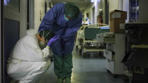 Italia tuvo 793 fallecidos por coronavirus en un día